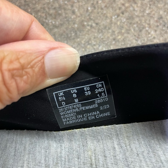 🆕 Clark’s “Ayla” Low Black Ballet Flat Cloudstepper - Picture 8 of 8